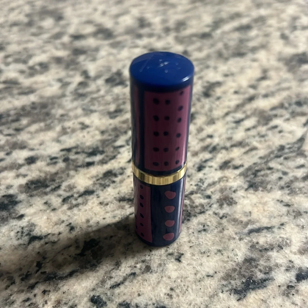 🎉 HOST PICK Estee Lauder Pure Color Lipstick #01 Crystal Baby Creme Full Size - Picture 2 of 4